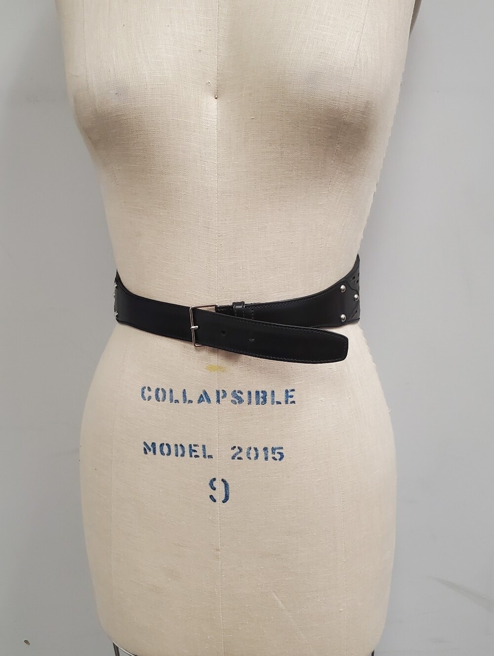 Alaïa Balt - Picture 2 of 10